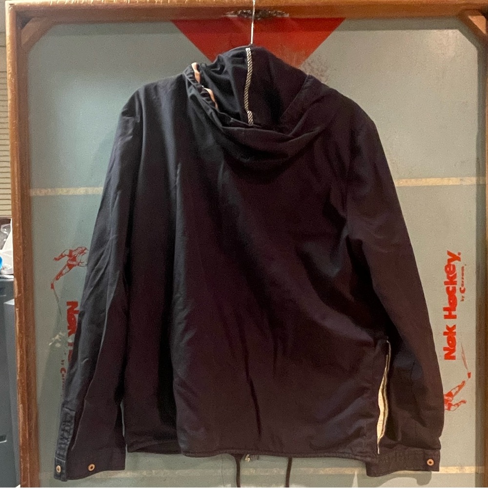 Button down jacket - Picture 2 of 4